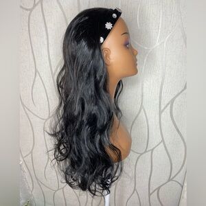🎀 26” Black Velvet Rhinestone Headband Wavy Curly Wig 🎀